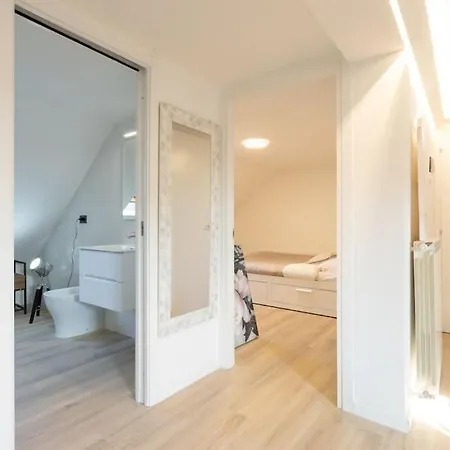 Motor Valley Penthouse - Al Caminetto Apartment Modena