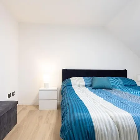 Motor Valley Penthouse - Al Caminetto