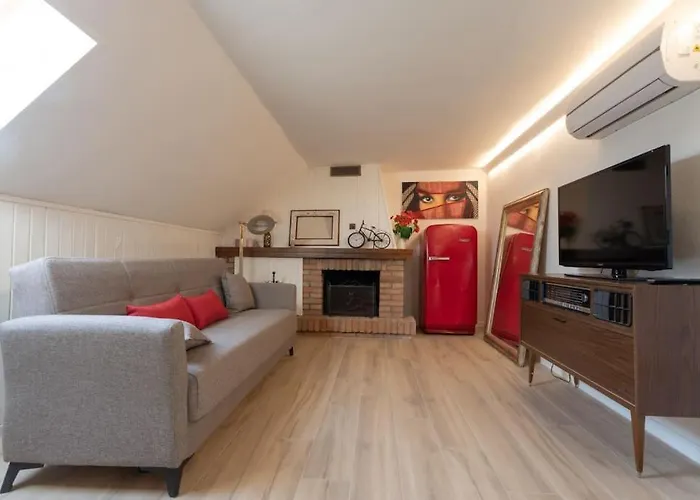 Motor Valley Penthouse - Al Caminetto Appartement Modène